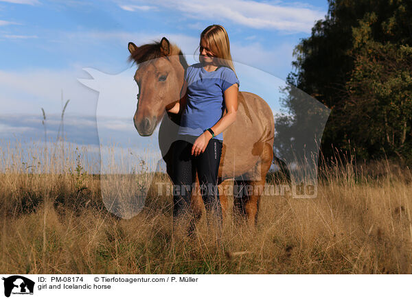 Mdchen und Islnder / girl and Icelandic horse / PM-08174