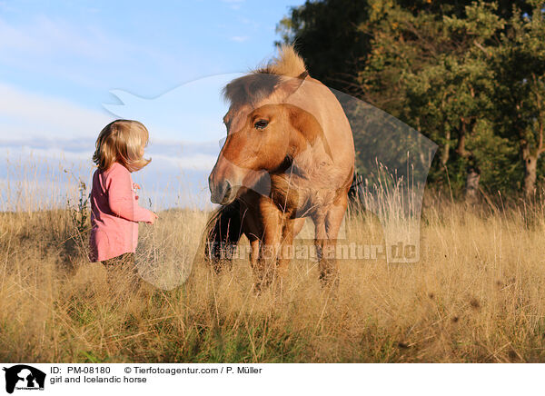 Mdchen und Islnder / girl and Icelandic horse / PM-08180