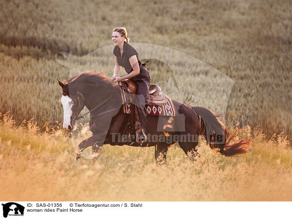 woman rides Paint Horse / SAS-01356