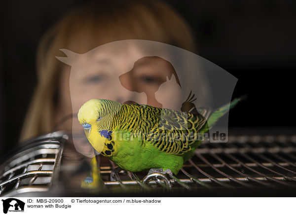 Frau mit Wellensittich / woman with Budgie / MBS-20900