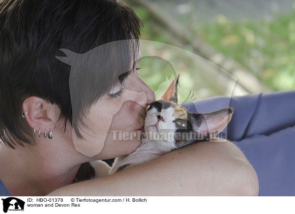 woman and Devon Rex / HBO-01378