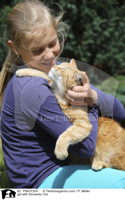 Mdchen mit Hauskatze / girl with Domestic Cat / PM-07200