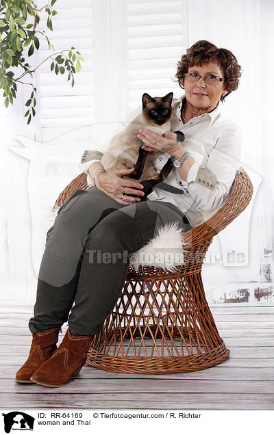 Frau und Thai / woman and Thai / RR-64169