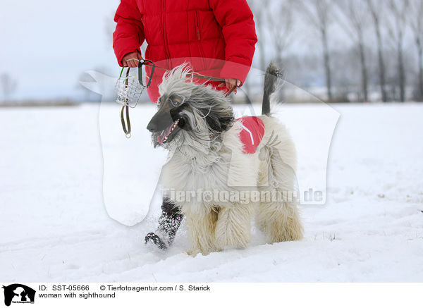 woman with sighthound / SST-05666