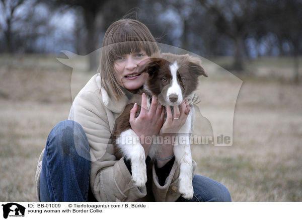 junge Frau mit Border Collie / young woman with Border Collie / BB-01009