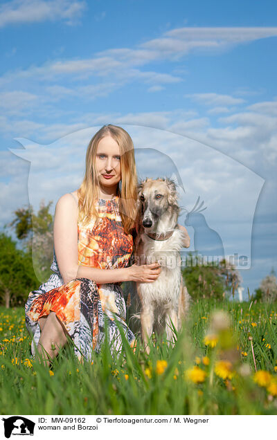 Frau und Barsoi / woman and Borzoi / MW-09162