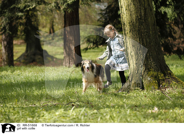 Mdchen mit Collie / girl with collie / RR-51668