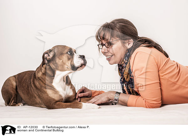 woman and Continental Bulldog / AP-12030