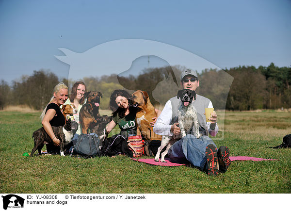 Menschen und Hunde / humans and dogs / YJ-08308