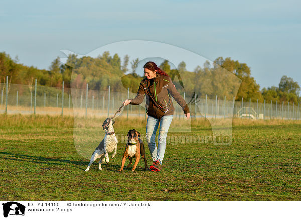 Frau und 2 Hunde / woman and 2 dogs / YJ-14150