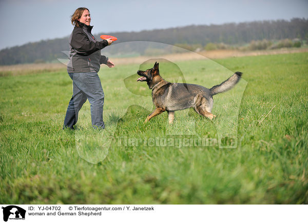 Frau und Deutscher Schferhund / woman and German Shepherd / YJ-04702