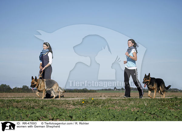 women with German Shepherd / RR-47693