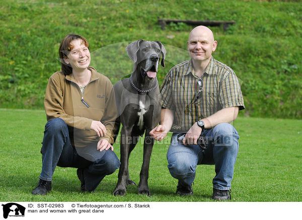 man and woman with great dane / SST-02983