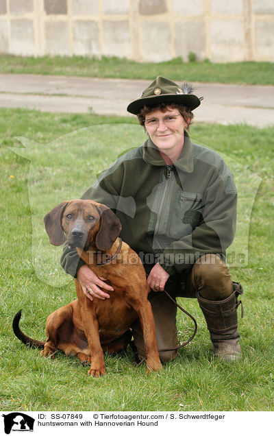 huntswoman with Hannoverian Hound / SS-07849