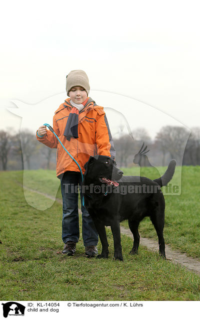 Kind und Hund / child and dog / KL-14054