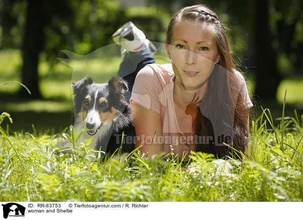 Frau und Sheltie / woman and Sheltie / RR-83753