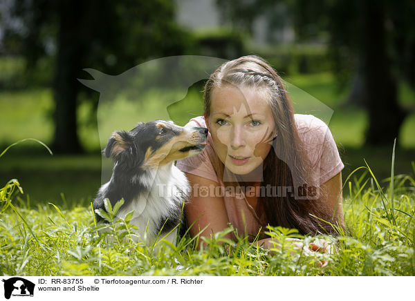 Frau und Sheltie / woman and Sheltie / RR-83755