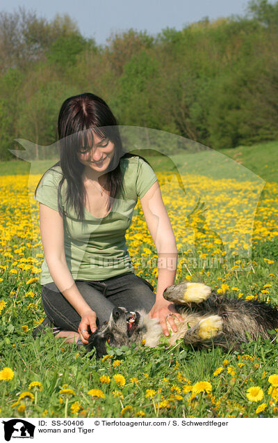 Frau und Altdeutscher Tiger / woman and Tiger / SS-50406