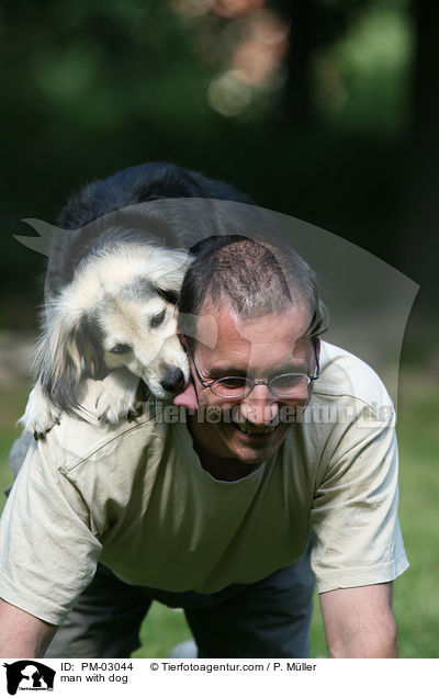 Mann mit Hund / man with dog / PM-03044