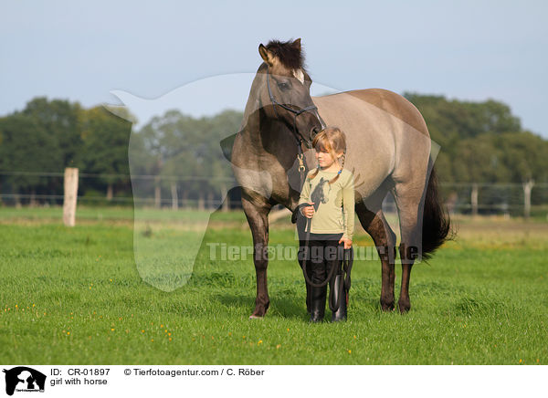 Mdchen mit Konik-Mix / girl with horse / CR-01897