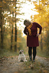 woman and Dachshund-Bolonka-zwetna