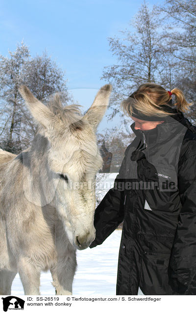 woman with donkey / SS-26519
