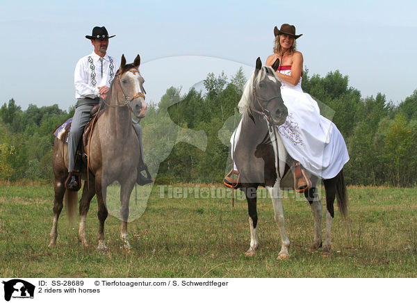 2 riders with horses / SS-28689