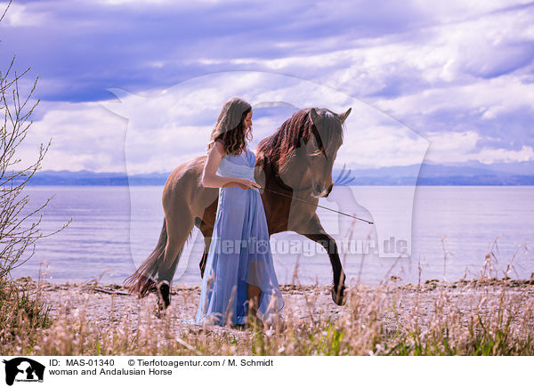 woman and Andalusian Horse / MAS-01340