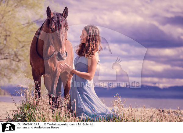 woman and Andalusian Horse / MAS-01341