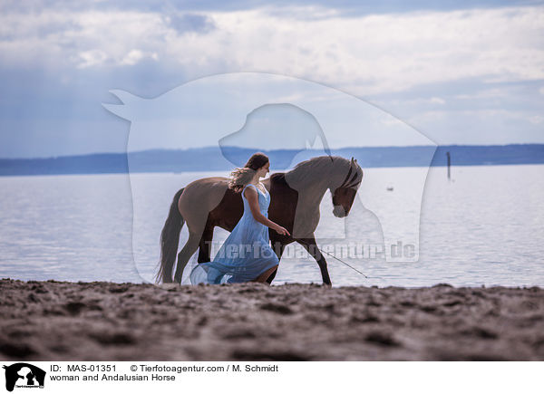 woman and Andalusian Horse / MAS-01351