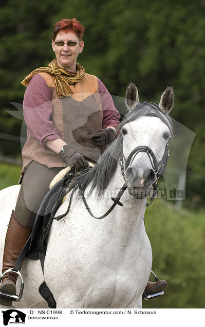 Reiterin / horsewoman / NS-01998