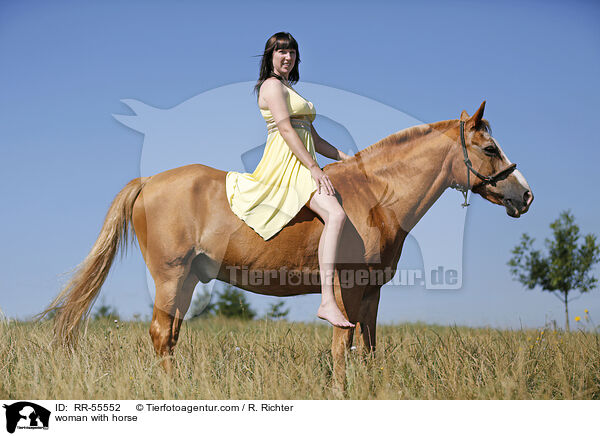 woman with horse / RR-55552