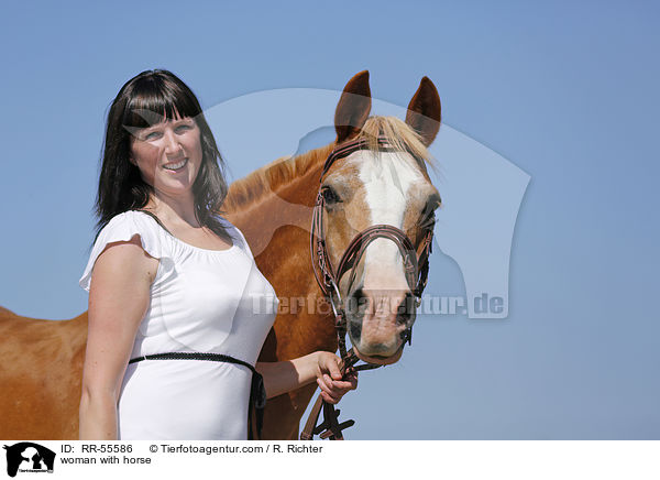 woman with horse / RR-55586