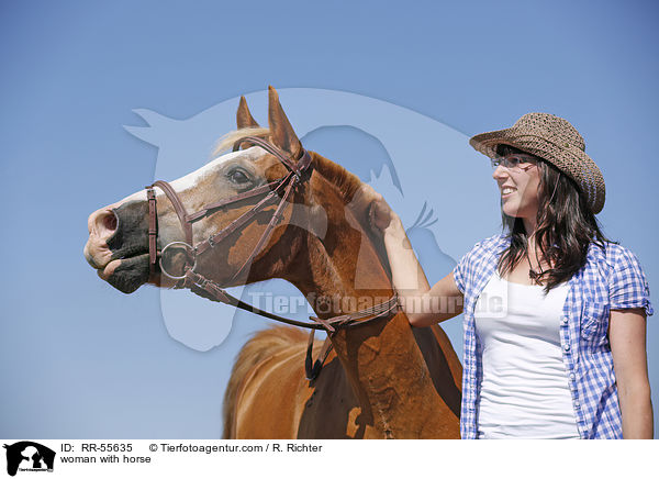 woman with horse / RR-55635