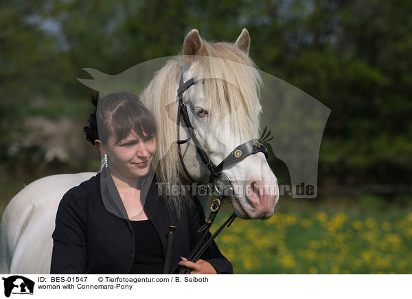 woman with Connemara-Pony / BES-01547