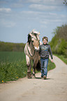 boy with Fjord horse