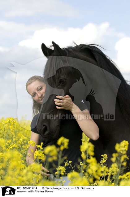 Frau mit Friese / woman with Frisian Horse / NS-01964