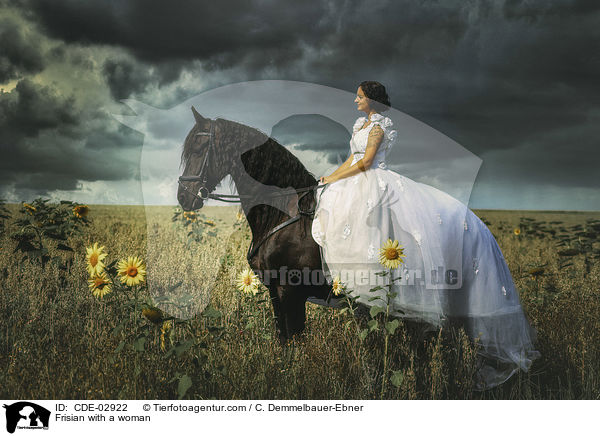 Friese mit Frau / Frisian with a woman / CDE-02922