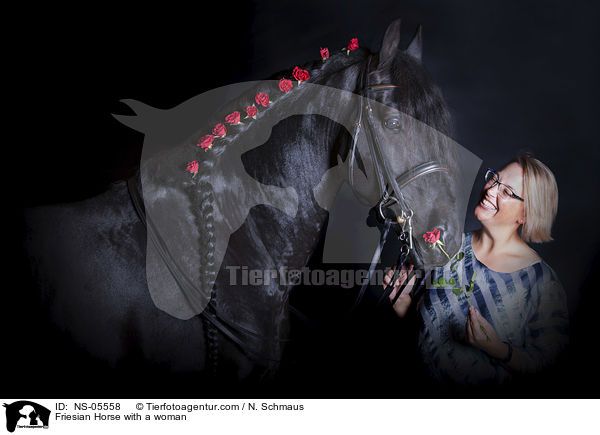 Friese mit Frau / Friesian Horse with a woman / NS-05558