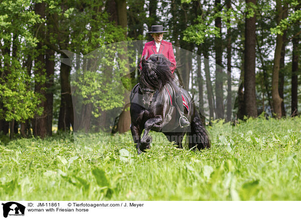 Frau mit Friese / woman with Friesian horse / JM-11861