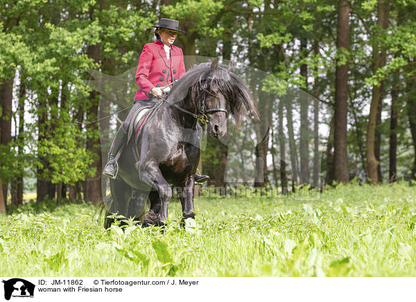 Frau mit Friese / woman with Friesian horse / JM-11862