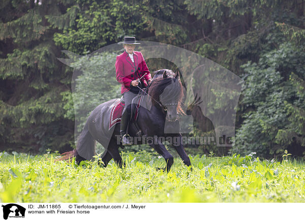 Frau mit Friese / woman with Friesian horse / JM-11865
