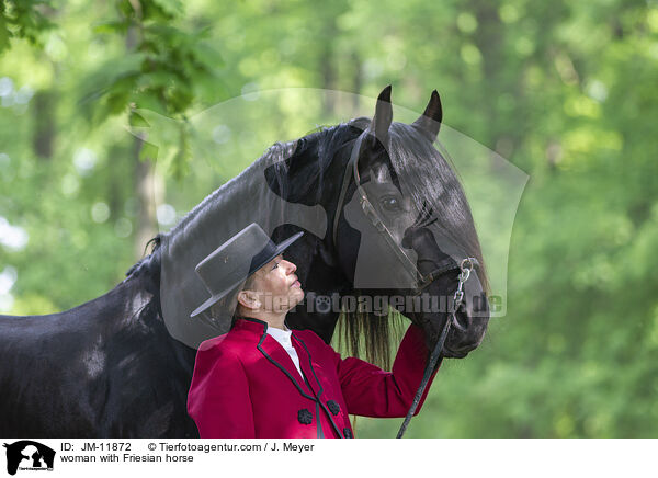 Frau mit Friese / woman with Friesian horse / JM-11872