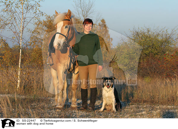 Frau mit Hund und Pferd / woman with dog and horse / SS-22447