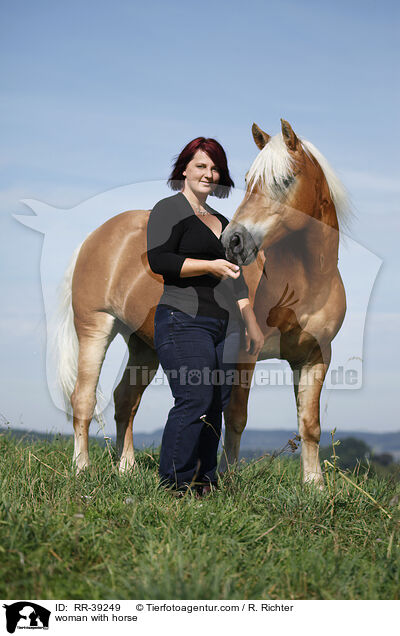 Frau mit Haflinger / woman with horse / RR-39249