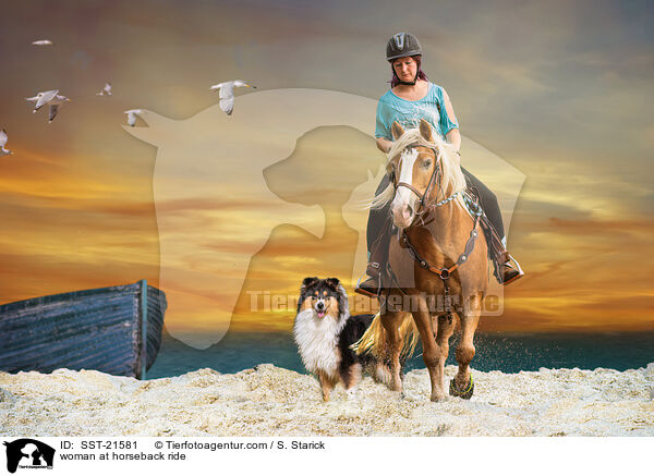 Frau auf Ausritt / woman at horseback ride / SST-21581