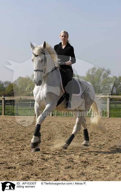 Freizeitreiten / riding woman / AP-03307