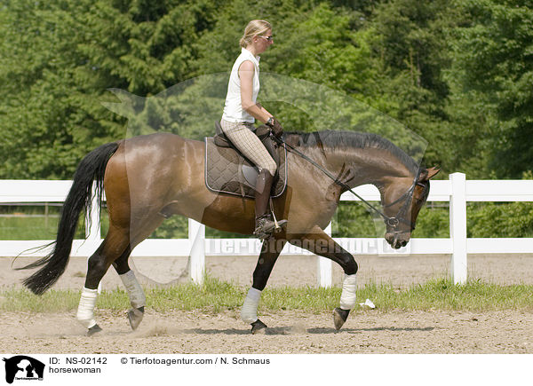 horsewoman / NS-02142