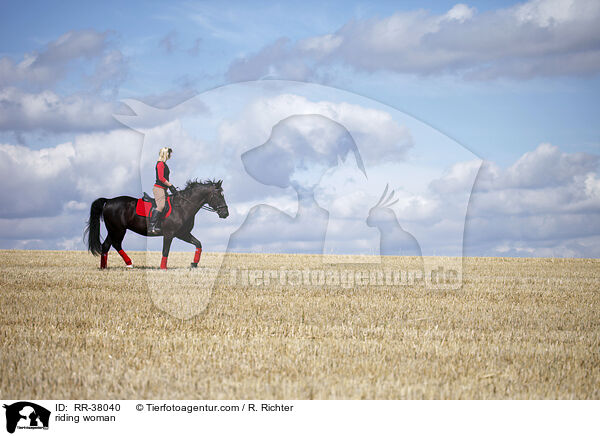 Freizeitreiten / riding woman / RR-38040