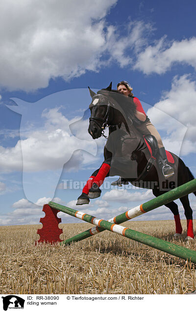 Freizeitreiten / riding woman / RR-38090